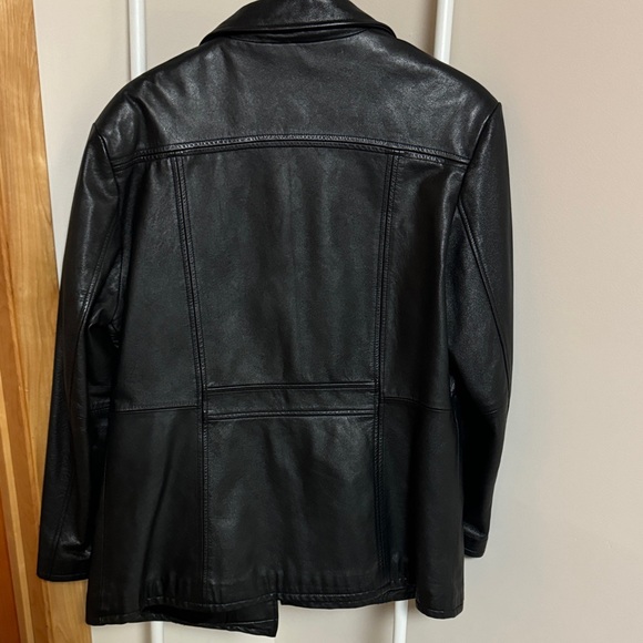 Women’s Wilson's Black Leather Jacket - Picture 4 of 4